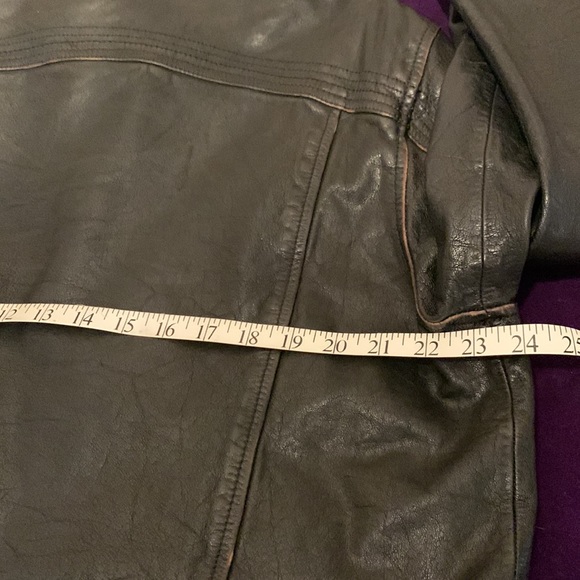 Men’s Danier, black leather jacket with detachable hood, labeled XL - Picture 11 of 16